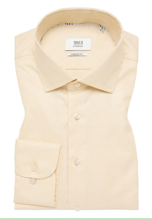 Modern Fit Twill Dress Shirt in Yellow
