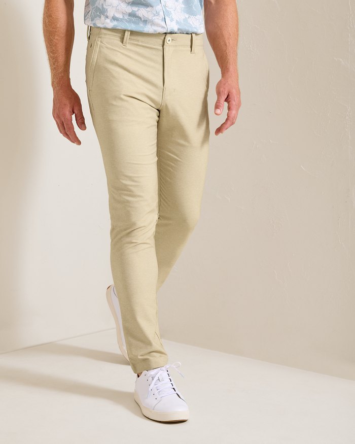 On Par Flat Front Wikcing Pant in Chino