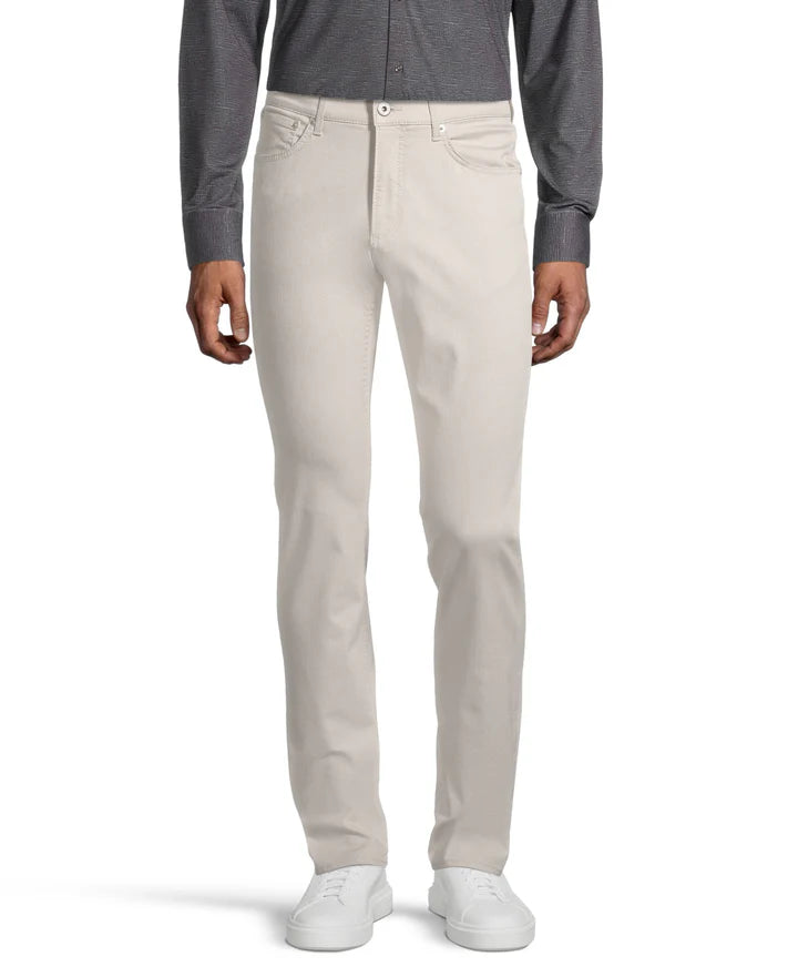 Brax Chuck Hi Flex Light Pant in Paper